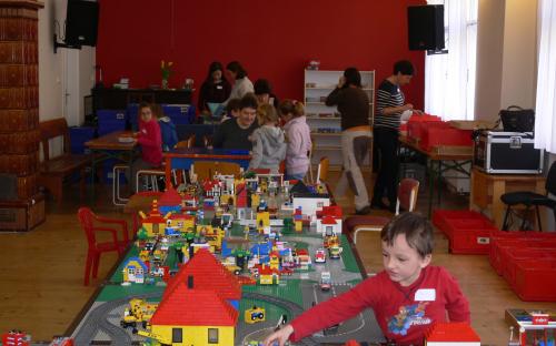 Stavba Lego městečka 2018 image 22