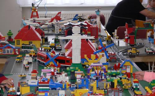 Stavba Lego městečka 2018 image 35