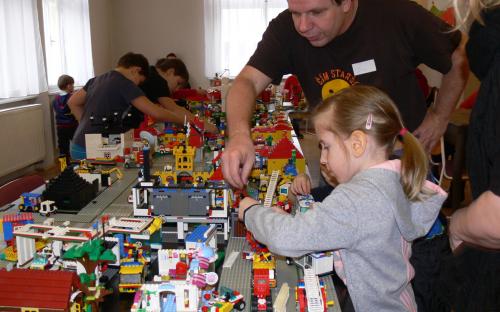 Stavba Lego městečka 2018 image 40