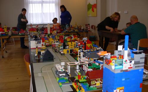 Stavba Lego městečka 2018 image 46