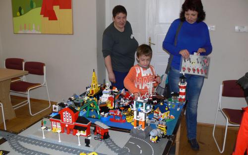 Stavba Lego městečka 2018 image 48
